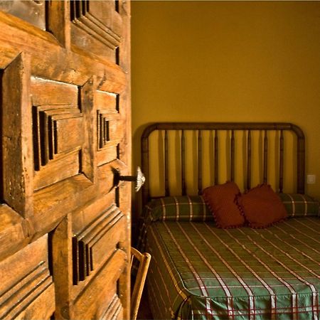 Hotel Los Leones - Adults Only Rubielos De Mora Eksteriør billede